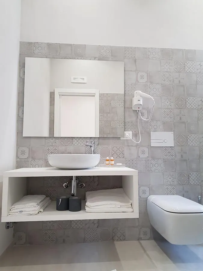 فندق مبيت وإفطار سيراكوزا B&B Via Cavour 32 إيطاليا